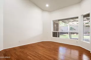 722 W Kelton Ln, Phoenix, AZ 85023 - Photo 21