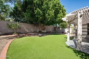 722 W Kelton Ln, Phoenix, AZ 85023 - Photo 43