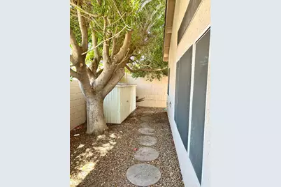 1230 E Captain Dreyfus Avenue, Phoenix, AZ 85022 - Photo 21