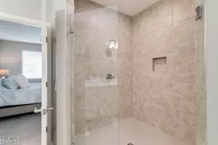 2511 W Queen Creek Rd, Chandler, AZ 85248 - Photo 15