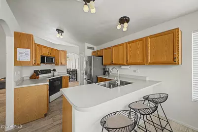 1820 S Brighton Circle, Mesa, AZ 85209 - Photo 7
