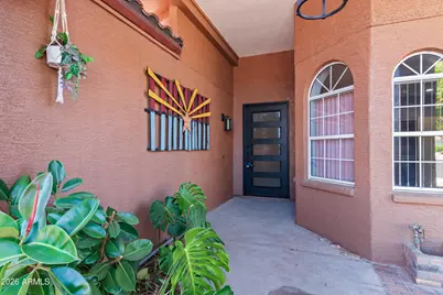 12332 N 71st Lane, Peoria, AZ 85381 - Photo 5