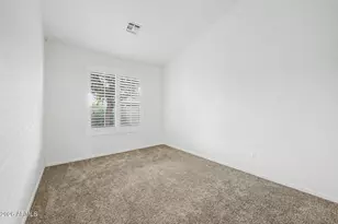 260 S Yale Ct, Gilbert, AZ 85296 - Photo 27