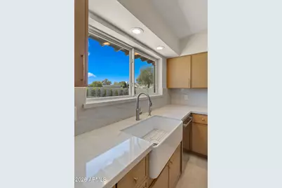 7667 E Cactus Road, Scottsdale, AZ 85260 - Photo 11