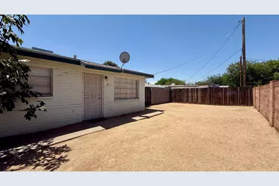 7532 N 21st Avenue #Apt 2, Phoenix, AZ 85021 - Photo 1