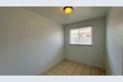 7532 N 21st Avenue #Apt 2, Phoenix, AZ 85021 - Photo 13