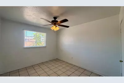 7532 N 21st Avenue #Apt 2, Phoenix, AZ 85021 - Photo 9
