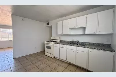 7532 N 21st Avenue #Apt 2, Phoenix, AZ 85021 - Photo 7