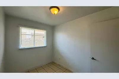 7532 N 21st Avenue #Apt 2, Phoenix, AZ 85021 - Photo 13