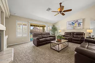 8005 W Caribbean Ln, Peoria, AZ 85381 - Photo 7