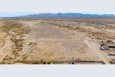 267Xx N 231st Avenue #-, Wittmann, AZ 85361 - Photo 13