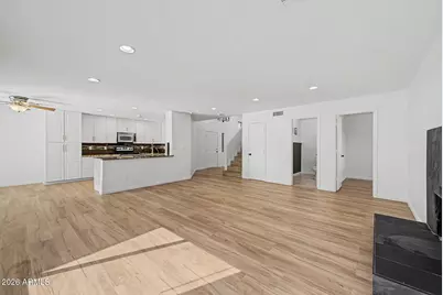 21054 N 74th Lane, Glendale, AZ 85308 - Photo 11