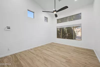 21054 N 74th Lane, Glendale, AZ 85308 - Photo 7