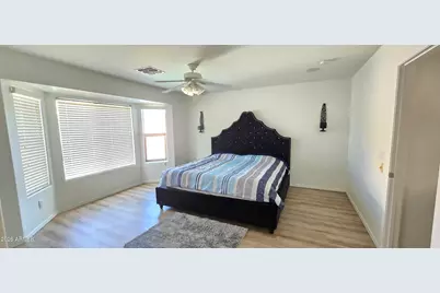 13178 W Banff Lane, Surprise, AZ 85379 - Photo 11