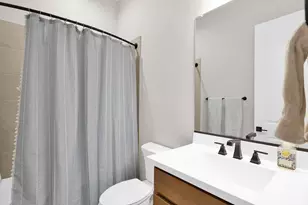 1932 W Rowel Rd, Phoenix, AZ 85085 - Photo 15