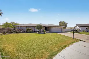 3429 S Lola Ln, Tempe, AZ 85282 - Photo 1
