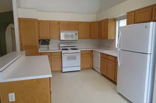 7700 S Silverstone Ave, Hereford, AZ 85615 - Photo 9