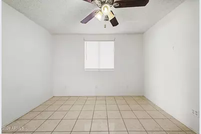 2626 N 71st Avenue, Phoenix, AZ 85035 - Photo 15