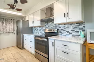 12902 W Castle Rock Dr, Sun City West, AZ 85375 - Photo 19