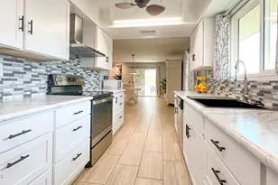 12902 W Castle Rock Dr, Sun City West, AZ 85375 - Photo 21