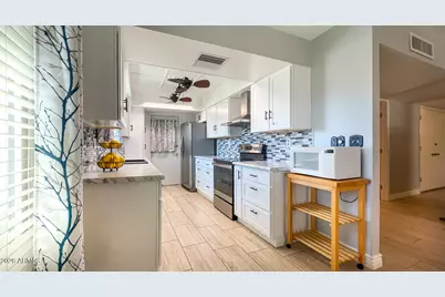 12902 W Castle Rock Drive, Sun City West, AZ 85375 - Photo 17