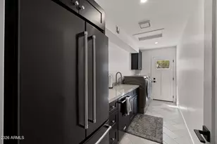 5851 E Waltann Ln, Scottsdale, AZ 85254 - Photo 17