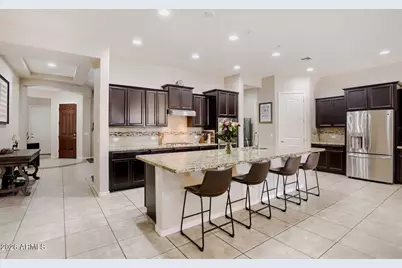 16129 W Glenrosa Avenue, Goodyear, AZ 85395 - Photo 9