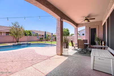 16129 W Glenrosa Avenue, Goodyear, AZ 85395 - Photo 31