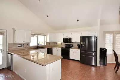 2740 E Brookwood Court, Phoenix, AZ 85048 - Photo 11