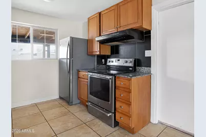 4542 W Fairmount Avenue, Phoenix, AZ 85031 - Photo 13