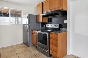 4542 W Fairmount Ave, Phoenix, AZ 85031 - Photo 13