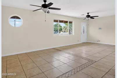 4542 W Fairmount Avenue, Phoenix, AZ 85031 - Photo 5