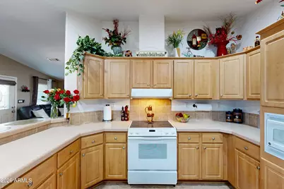10960 N 67th Avenue #114, Glendale, AZ 85304 - Photo 35