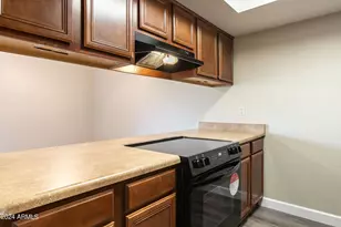 1402 E Guadalupe Rd, Tempe, AZ 85283 - Photo 11
