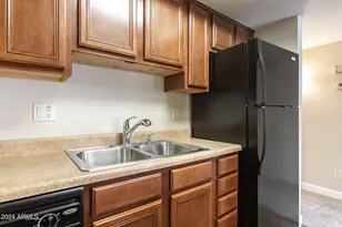 1402 E Guadalupe Rd, Tempe, AZ 85283 - Photo 13