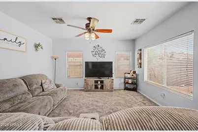 9231 W Raymond Street, Tolleson, AZ 85353 - Photo 11