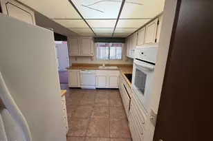 20402 N 124th Dr, Sun City West, AZ 85375 - Photo 9