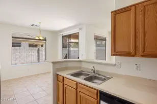 1239 S Emmett Dr, Chandler, AZ 85286 - Photo 7