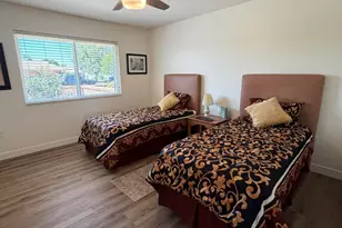 9936 W Mountain View Rd, Sun City, AZ 85351 - Photo 13