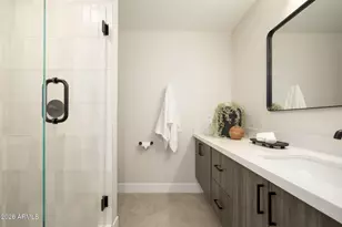 7962 E San Miguel Ave, Scottsdale, AZ 85250 - Photo 13