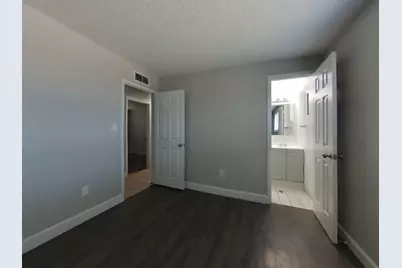 2932 W Caribbean Lane, Phoenix, AZ 85053 - Photo 9