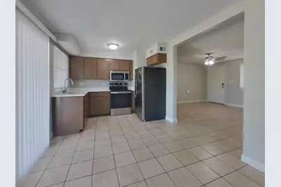 2932 W Caribbean Lane, Phoenix, AZ 85053 - Photo 5