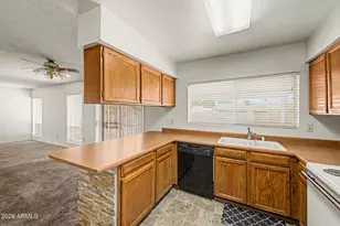 1068 W Santa Cruz Dr, Tempe, AZ 85282 - Photo 5