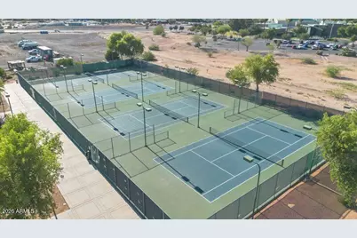 521 N Cobblestone Street, Gilbert, AZ 85234 - Photo 45