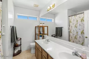 521 N Cobblestone St, Gilbert, AZ 85234 - Photo 17
