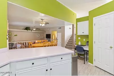 521 N Cobblestone Street, Gilbert, AZ 85234 - Photo 13