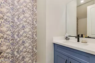 169 E Balsam Dr, Chandler, AZ 85286 - Photo 23