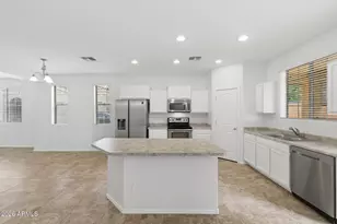 1739 S Desert View Pl, Apache Junction, AZ 85120 - Photo 7