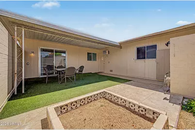 17468 N Del Webb Boulevard, Sun City, AZ 85373 - Photo 3