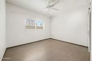355 E Thomas Rd, Phoenix, AZ 85012 - Photo 9